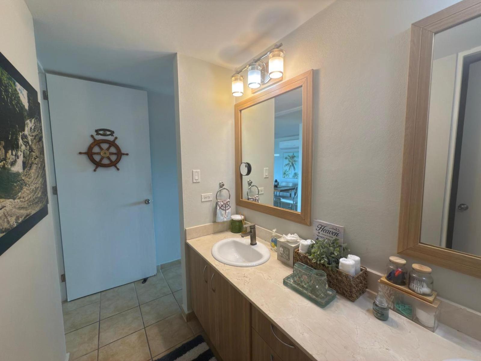 Ocean & Marina Views 3 Bedroom 2 Bathroom Luxury Condo 法哈多 外观 照片